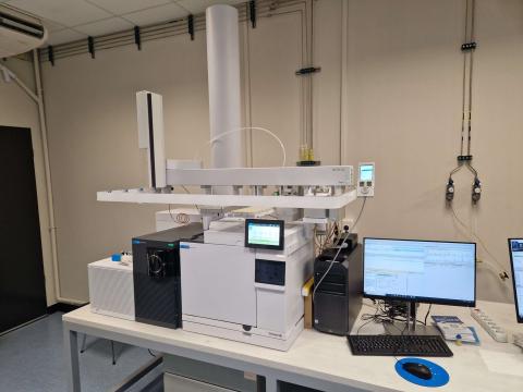 Chromatography Service: SERCROM